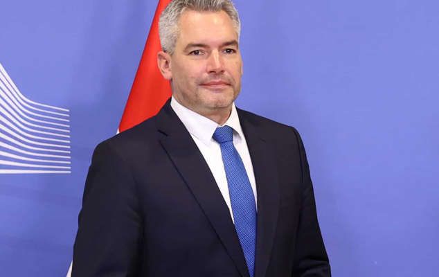 Karl Nehammer: Was ist passiert? Familie, Karriere & politische Einordnung